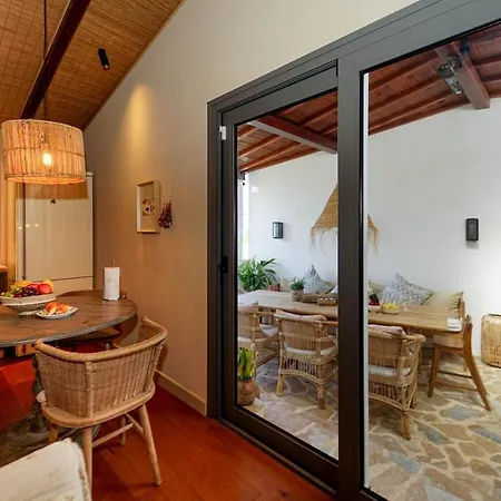 Luxury 4br With Pool, Bbq And Ac